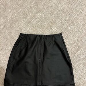 Gentle Fawn Black Mini Skirt